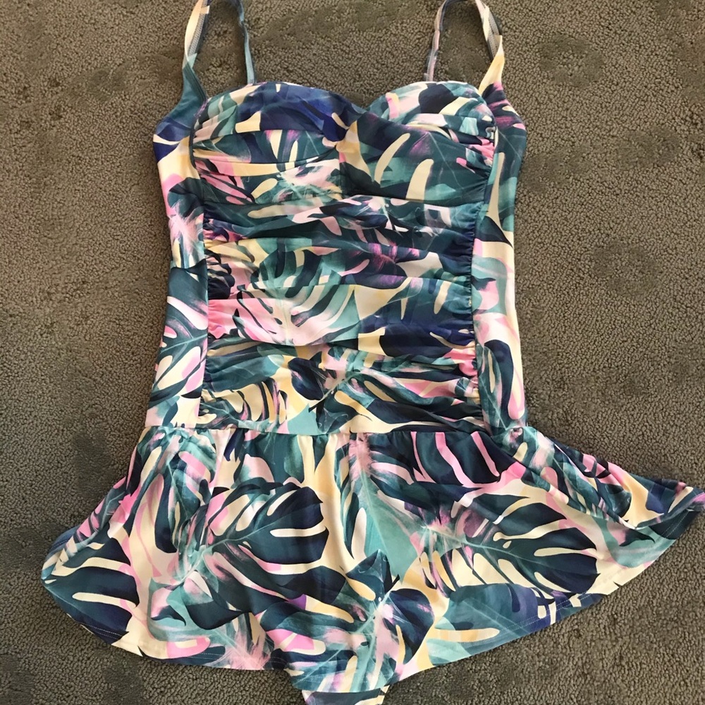 Venus one-piece swim dress